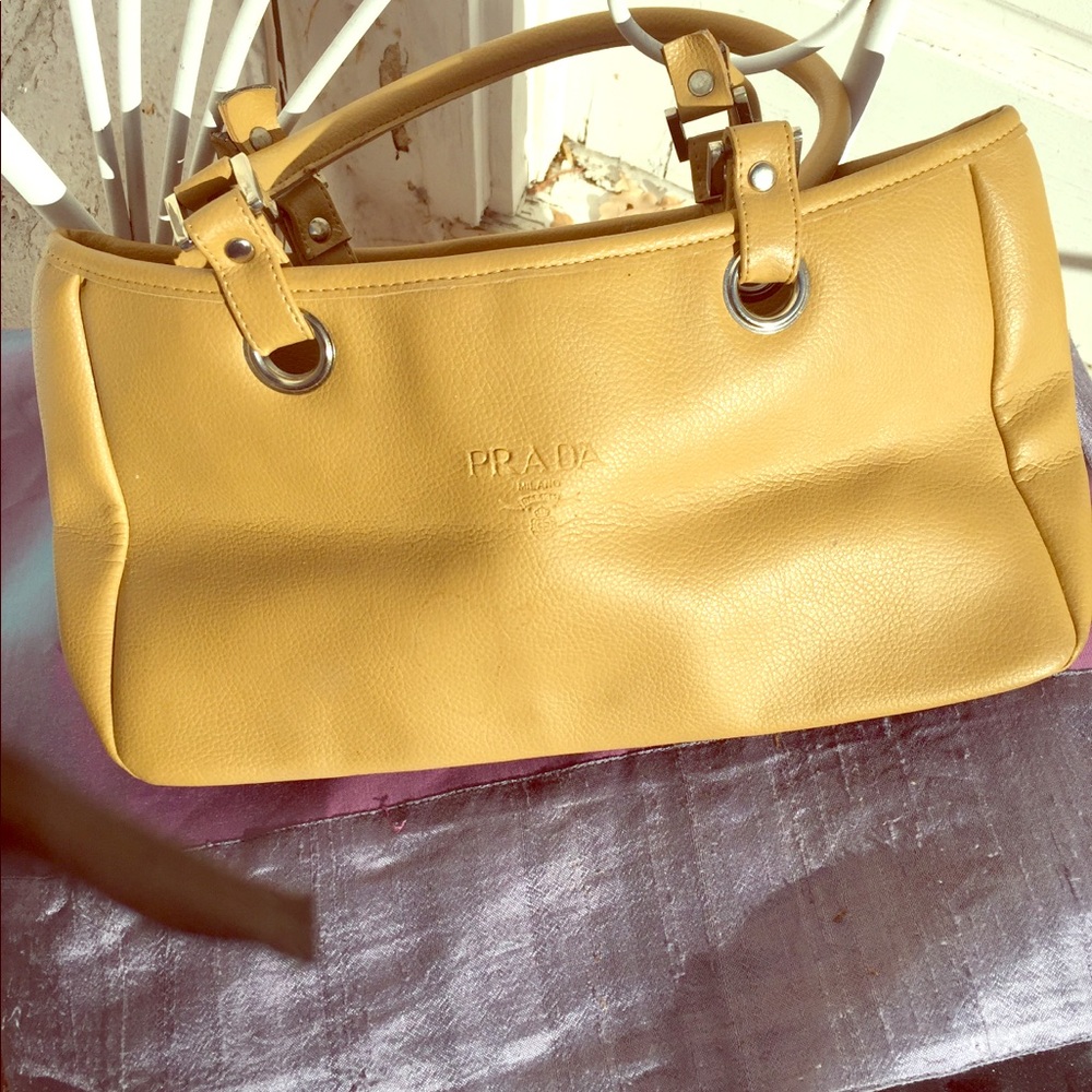 Tan leather bag